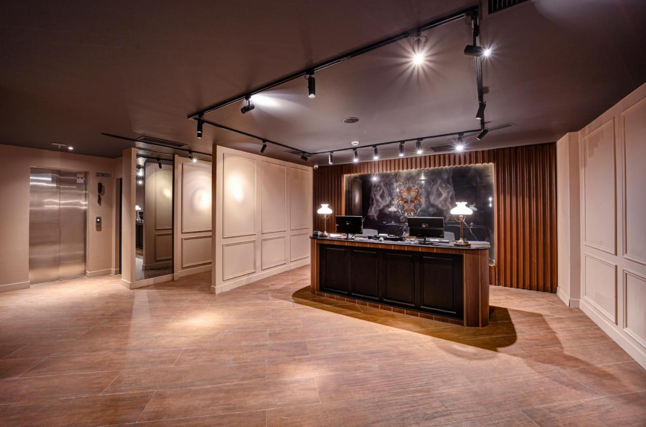 هتل والتون استانبول